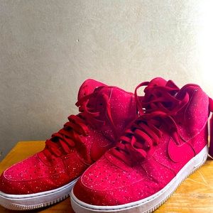 Red and White speckle Air Force 1 high top size 11.5